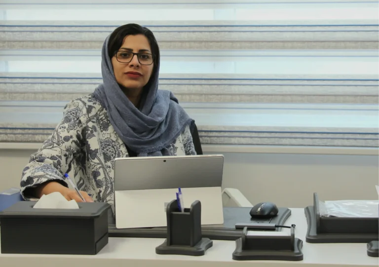 دکتر مهرناز رضوانفرد منخصص اعصاب و روان